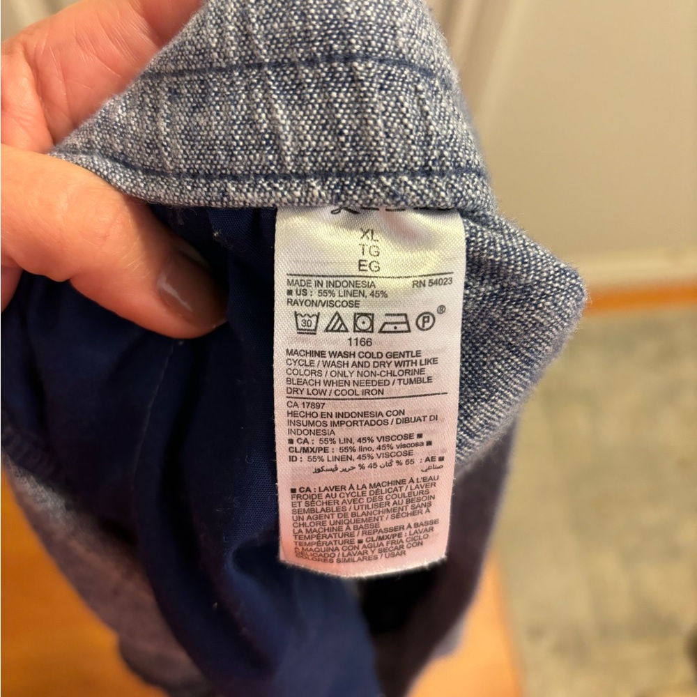 XL Old Navy Heather Blue Linen Shorts - Picture 3 of 4